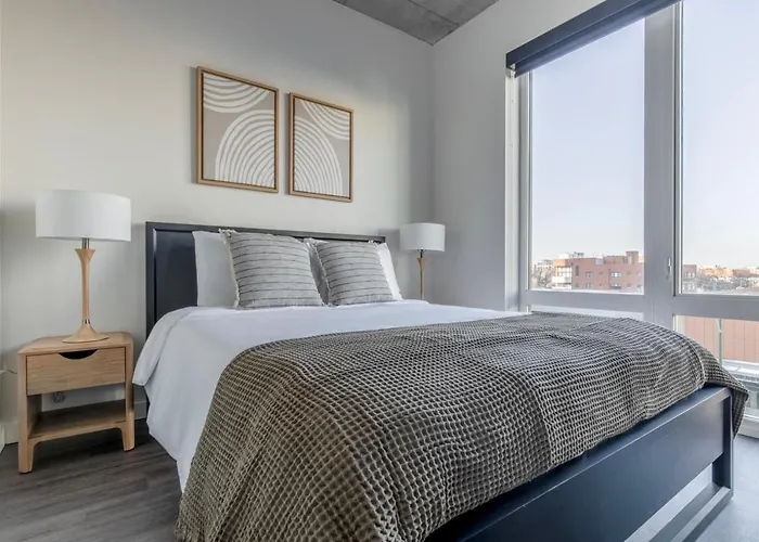 River North 1br W Sky Terrace Yoga Chi-1029