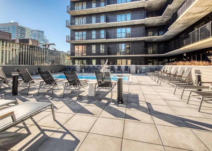River North 1br W Sky Terrace Yoga Chi-1029 Apartment Chicago